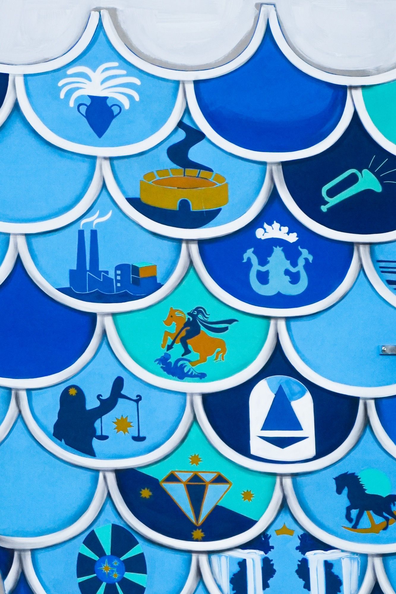 Voiello omaggia Napoli con il progetto MIEZ’A VIA Celebrando la napoletanità attraverso la street art | Image 478471