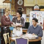 Thanksgiving: come festeggiarlo con le amiche? Dal tradizionale pranzo col tacchino alla maratona serie e film a tema