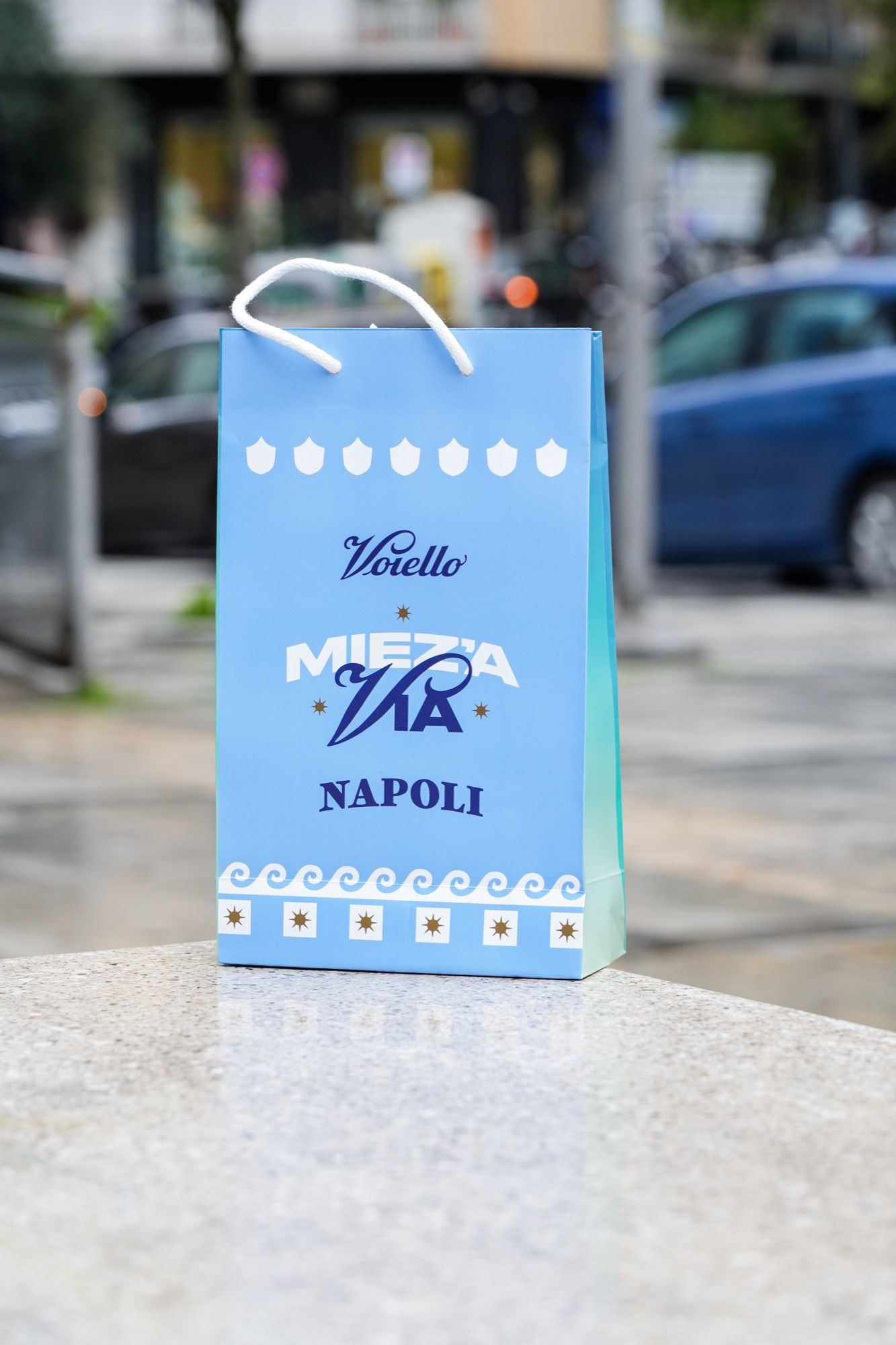 Voiello dedica un murale alla città di Napoli L’artista Leticia Mandragora firma Partenope, Madre dei quartieri di Napoli | Image 479244