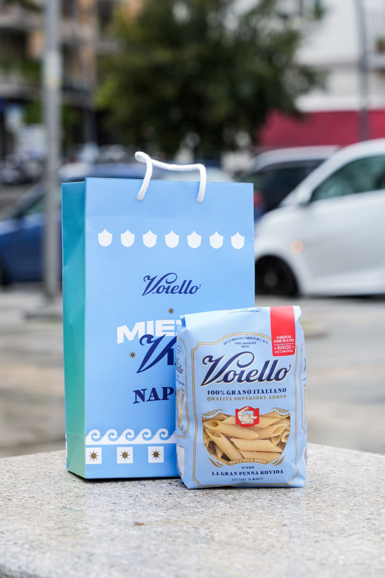 Voiello dedica un murale alla città di Napoli L’artista Leticia Mandragora firma Partenope, Madre dei quartieri di Napoli | Image 479243