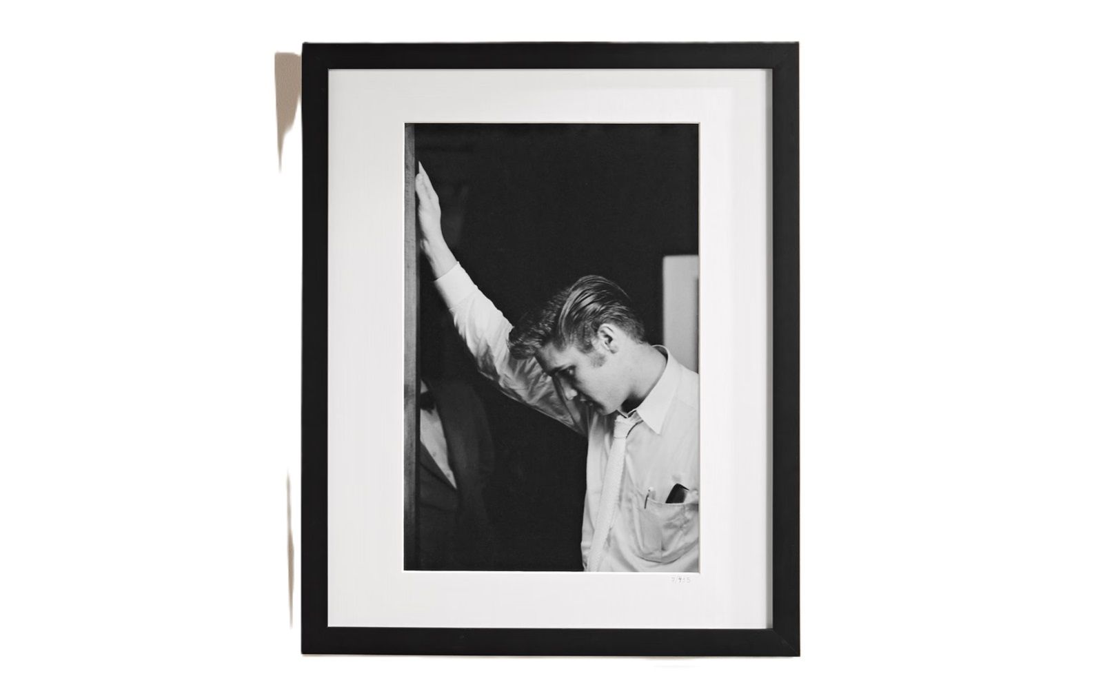 SONIC EDITIONS Stampa incorniciata Elvis Backstage, 1956