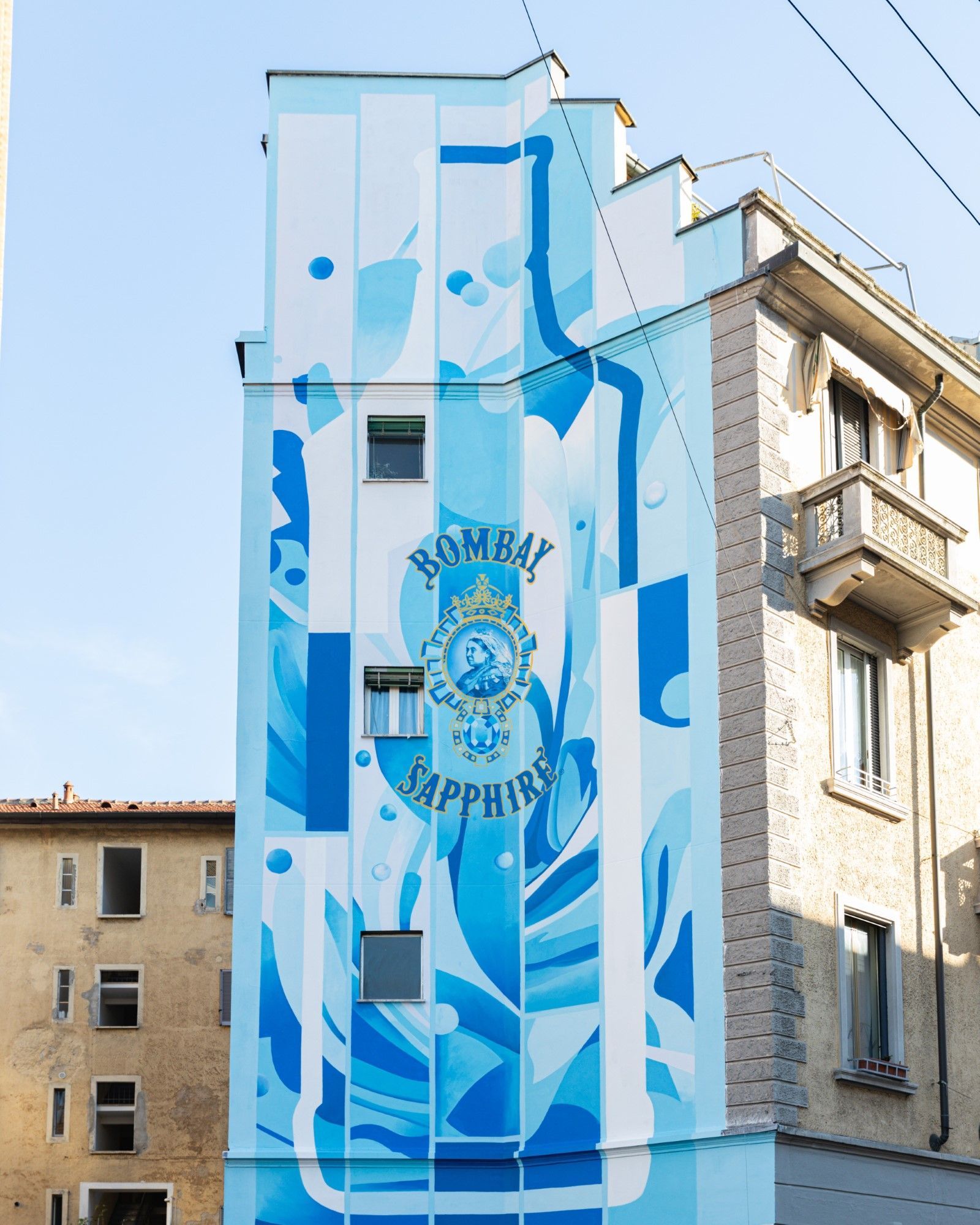 Quattro murales a Milano per celebrare l’arte dietro Bombay Sapphire Un inno alla creatività nelle quattro location più nevralgiche della nuova Milano da Bere