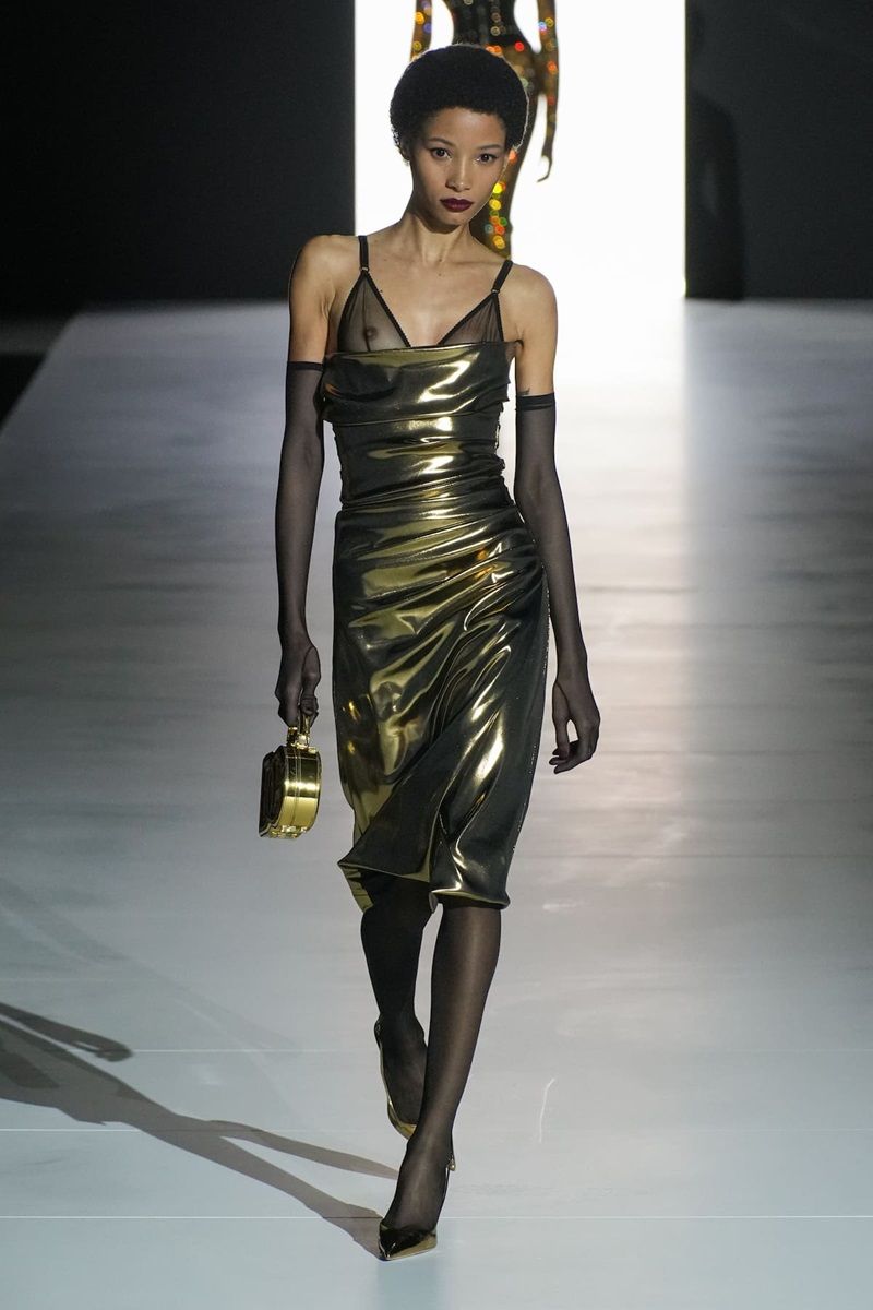 New Year's Eve looks inspired by the catwalks Style ideas for the night of Dec. 31 wherever you've decided to celebrate | Image 482251