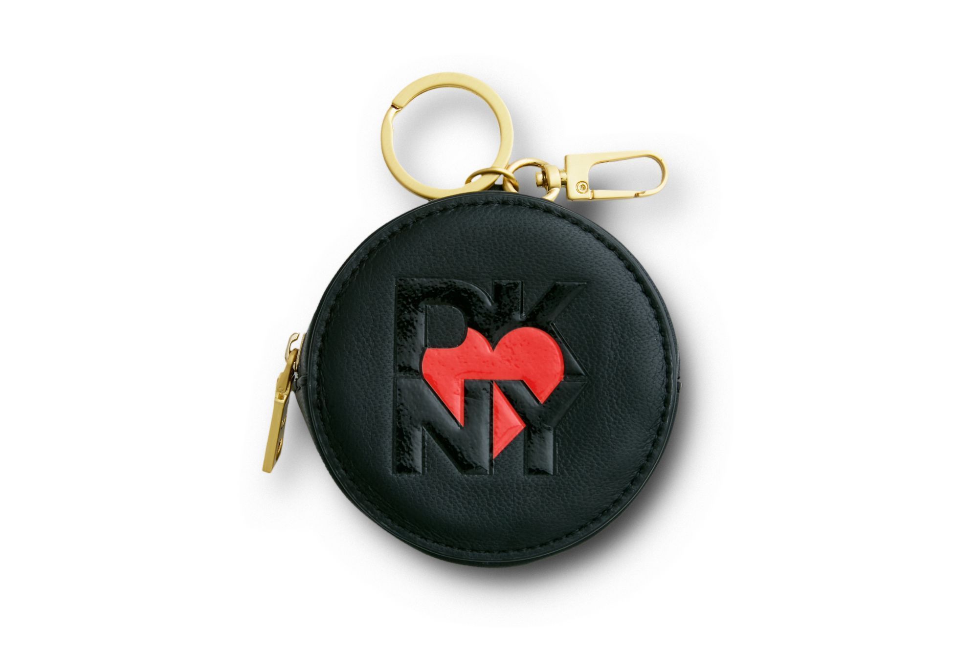 DKNY celebra lo stile e l'energia di New York a Milano La Heart of NY Capsule è pronta a conquistare i cuori di una nuova generazione | Image 496677