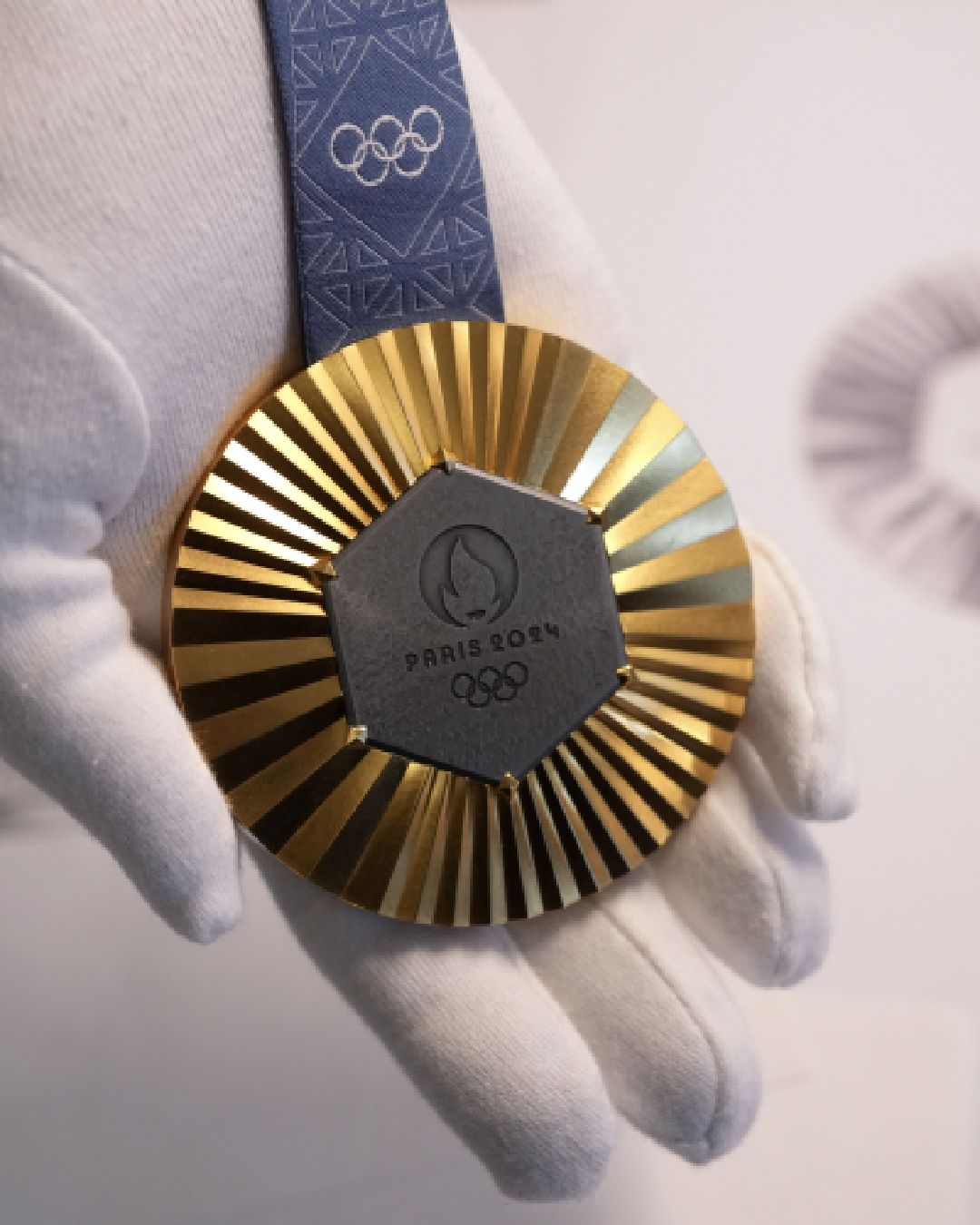 Will the Olympic medals be delivered on time? The manufacturers of the 5,084 Olympic medals are determined to continue their strike