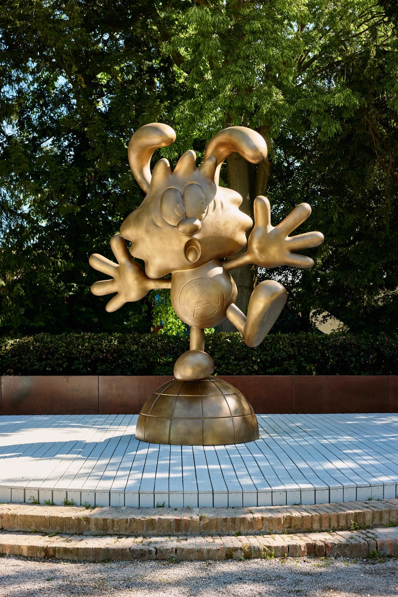 Swatch e VERDY presentano Vick Bronze alla Biennale di Venezia E portano a Venezia creatività, divertimento ed energia positiva | Image 499354