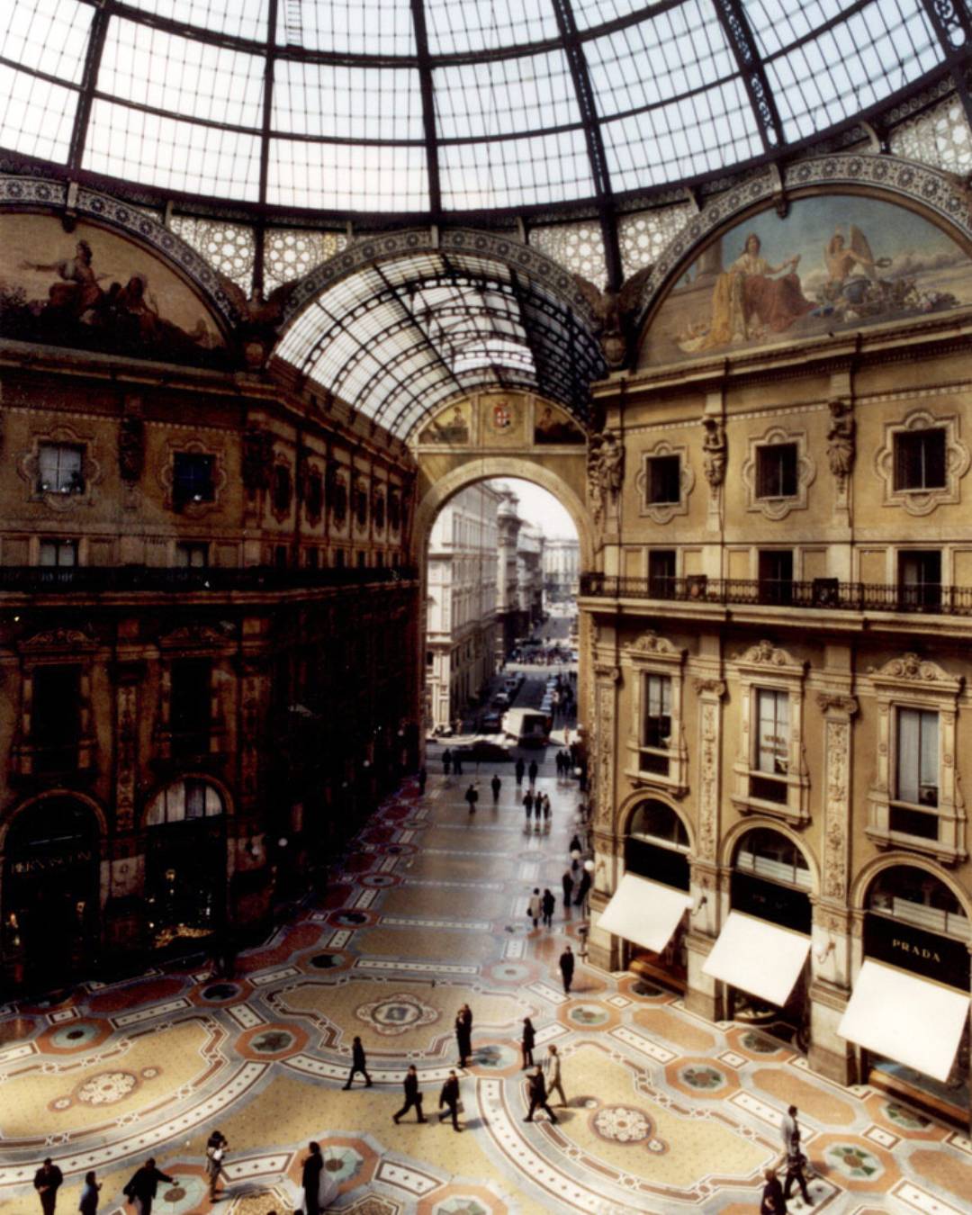Tiffany & Co. aprirà in Galleria Corso Vittorio Emanuele II  3,6 milioni l'anno per un affitto nell'ottagono del lusso milanese  