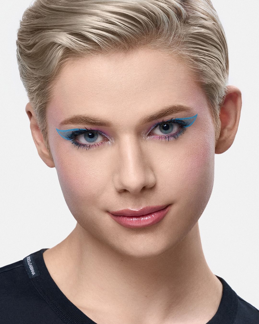 Jake Warden vuole cambiare il mondo con la bellezza Intervista al ventiduenne Global Make-up Expert per Dolce&Gabbana Beauty
