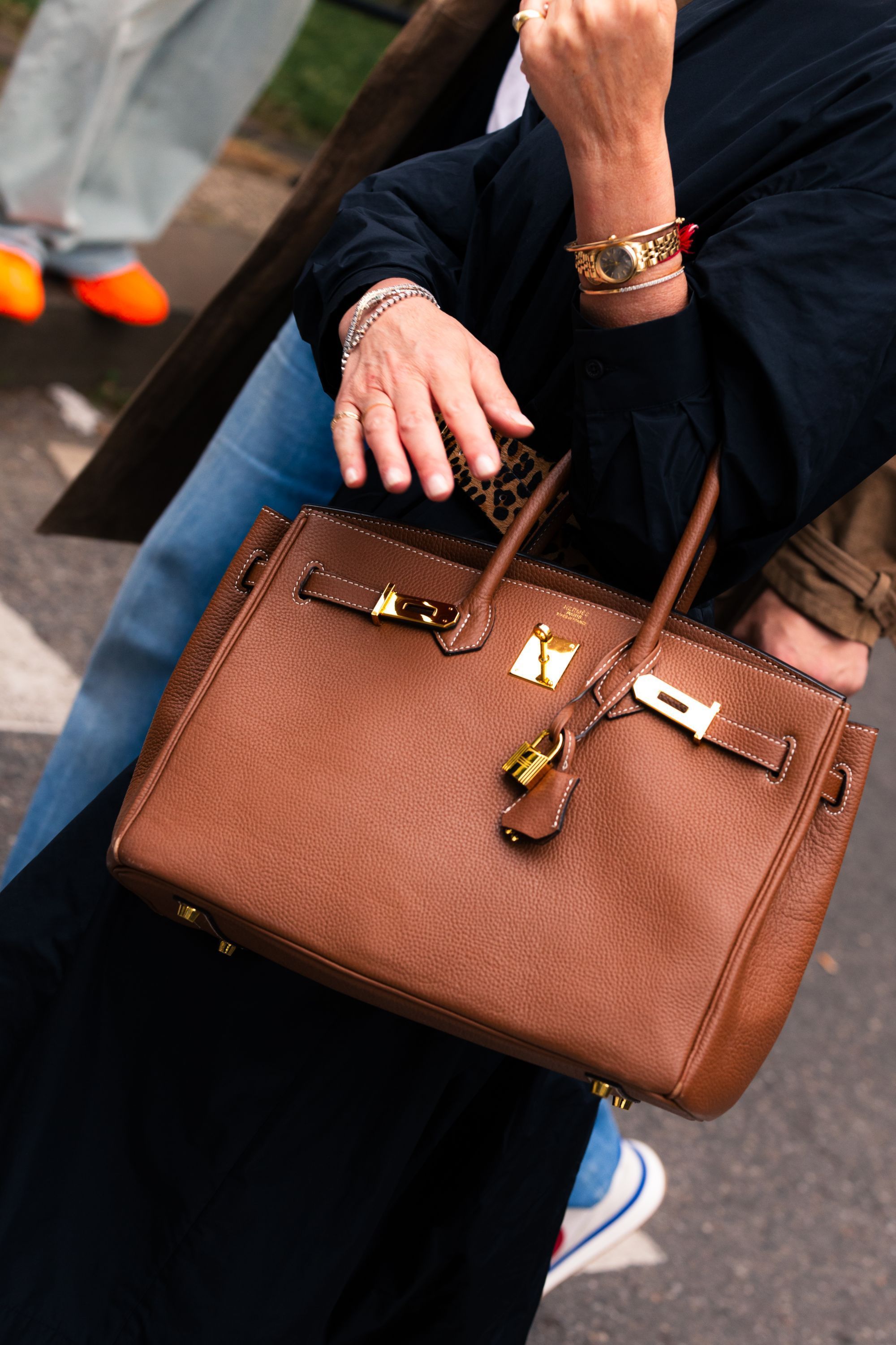 The most interesting beauty looks from Milan Fashion Week Street style between minimalism and maximalism, with an eye on accessories | Image 508297