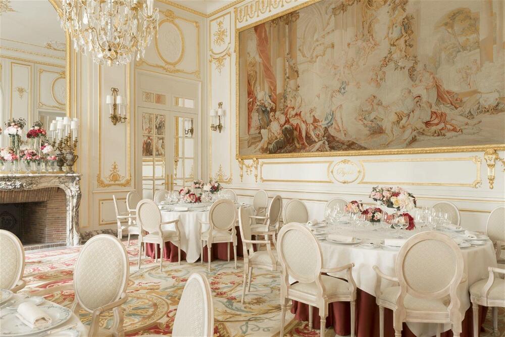 The Paris Ritz holds a promising auction «Univers du Ritz Paris» public sale to take place from September 25 to 27 | Image 515444