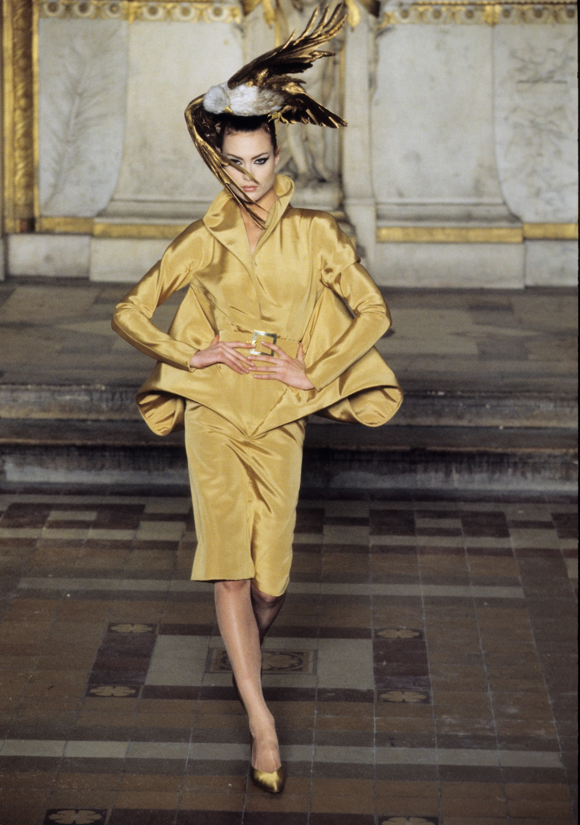 Alexander McQueen at Givenchy: The Revolution of a Creative Director ...