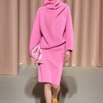 The colors we'll be wearing in fall 2024 From earthy, mossy shades reminiscent of nature to pastel girlish tones | Image 523513