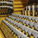 A personalized kiosk dedicated to books during Milan Fashion Week, celebrating the stories of New York City Thanks to DKNY | Image 530221