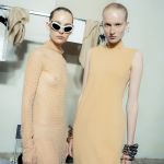 The new Sportmax bag is an ode to softness In Via della Spiga in Milan, the possibility to experience the Soffy Bag | Image 529612