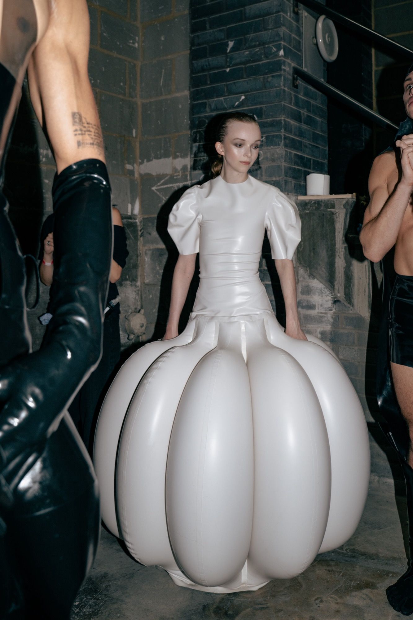 «I measure my success by cultural impact,» interview with Harri  The latex designer talks about the inspiration behind his first Womenswear collection | Image 531159