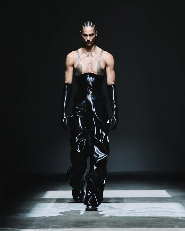 «I measure my success by cultural impact,» interview with Harri  The latex designer talks about the inspiration behind his first Womenswear collection | Image 531143