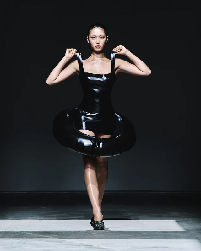 «I measure my success by cultural impact,» interview with Harri  The latex designer talks about the inspiration behind his first Womenswear collection | Image 531142