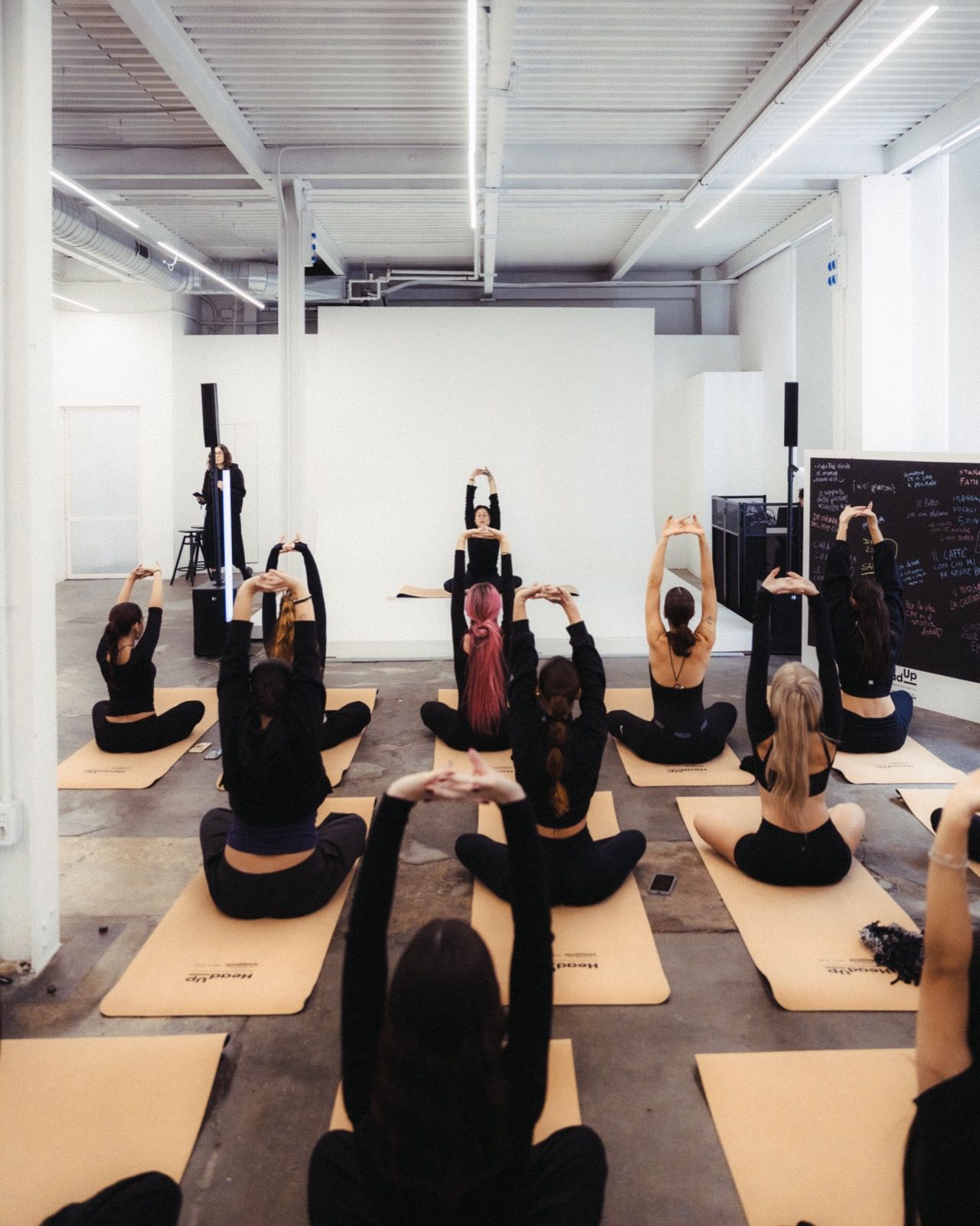 L'Oreal Professionnel is committed to its brand cause HeadUp to raise awareness about the importance of mental well-being for hairstylists On the occasion of World Mental Health Day, L’Oréal Professionnel presents to its HeadUp community and gives them a yoga and gratitude session in the heart of Milan | Image 537484