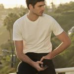 Margot Robbie and Jacob Elordi, love equivocations for Chanel No. 5 Luca Guadagnino directs the two actors in See You at 5, the video for the iconic fragrance's new campaign | Image 538383