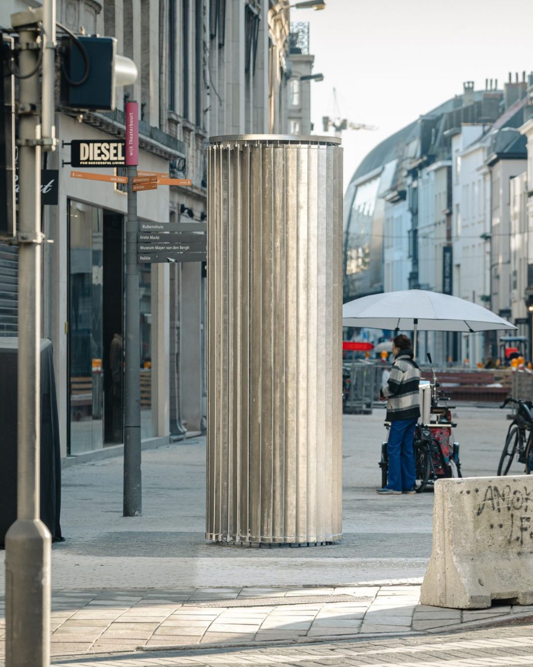 Martin Margiela turns the city of Antwerp into an open-air museum With an installation somewhere between movement and inertia, calm and turbulence, private and public