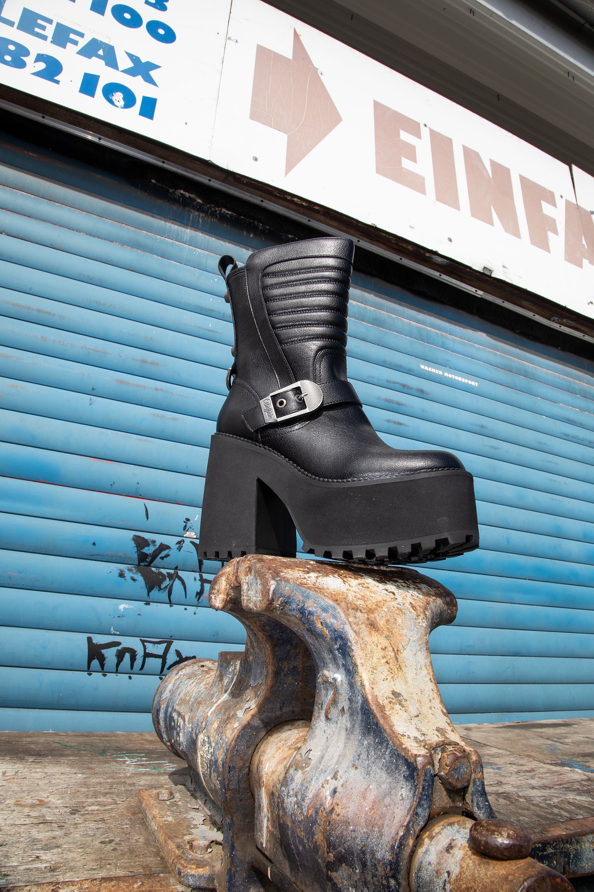 Buffalo FW24: una collezione che celebra misfit, fashionisti e spiriti urbani La collezione prende ispirazione dalla storia del brand per tracciare nuove prospettive di stile | Image 540901