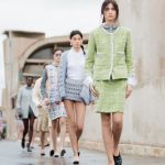 Despite the slowdown in China, Bruno Pavlovsky of Chanel remains confident The House strengthens its commitment to Hong Kong with a replica of its 24-25 cruise collection