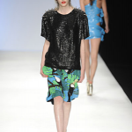 Sport-glam: ASHISH Collezione S/S 10 | Image 415