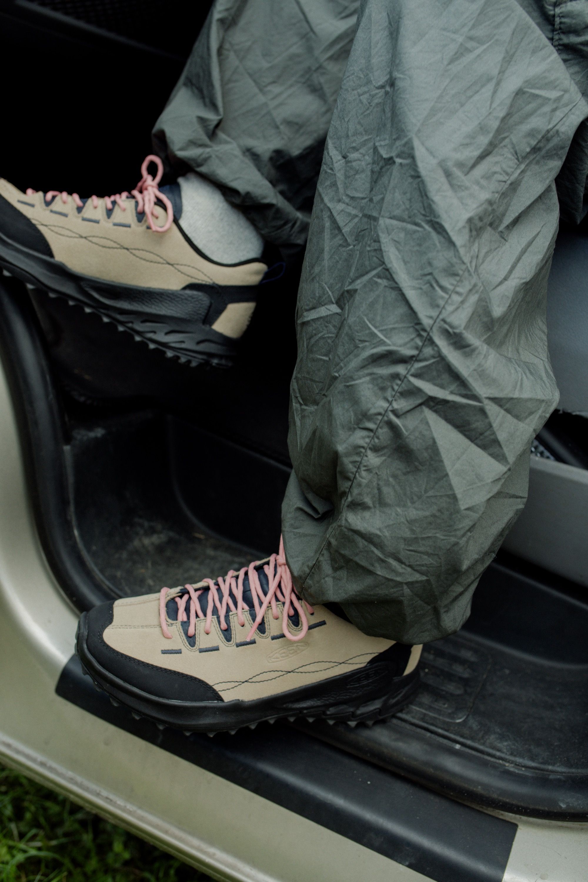 KEEN svela la nuova Jasper Zionic Un mash-up ibrido che porta lo stile dell'arrampicata e del trekking in città | Image 542368