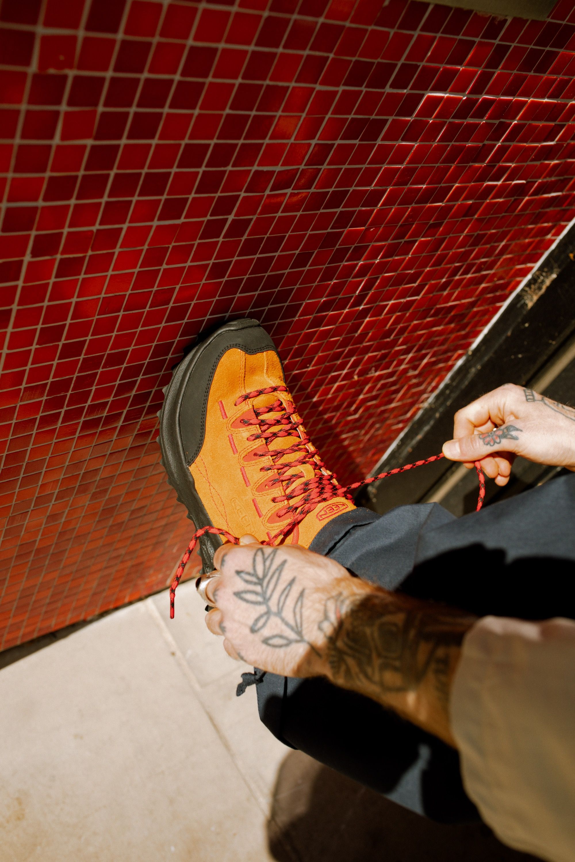 KEEN svela la nuova Jasper Zionic Un mash-up ibrido che porta lo stile dell'arrampicata e del trekking in città | Image 542410