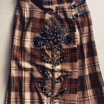 Miu Miu's Christmas is Upcycled, a sustainable collection between past and present The actress Emma Corrin is wearing it, photographed by Lengua | Image 542842