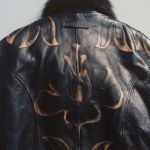 Miu Miu's Christmas is Upcycled, a sustainable collection between past and present The actress Emma Corrin is wearing it, photographed by Lengua | Image 542846