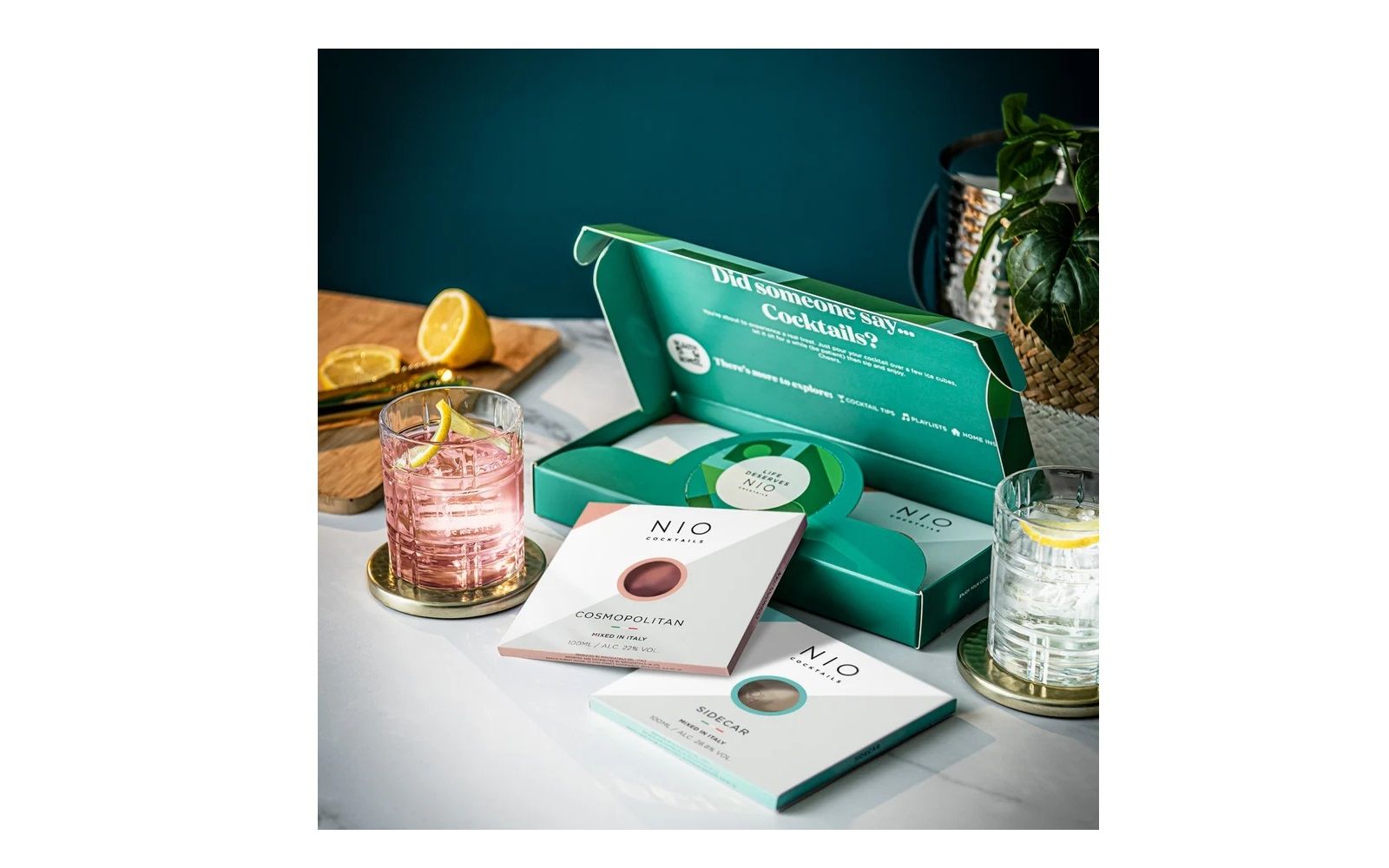 NIO COCKTAILS - Timeless Cocktail Box