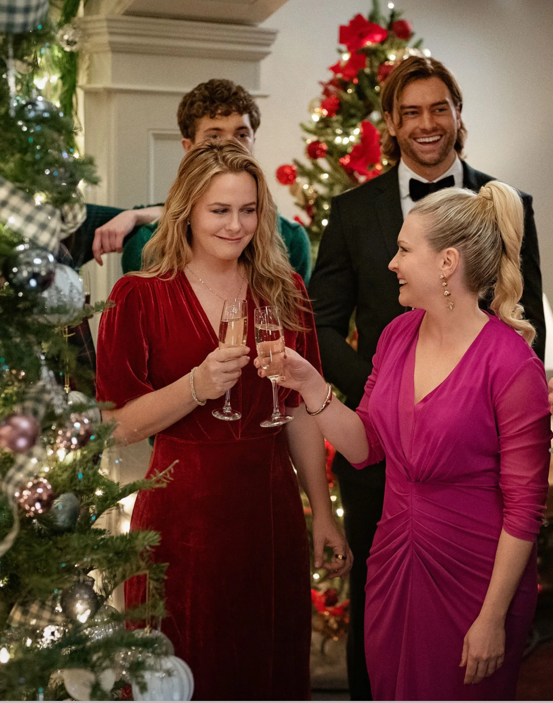 Why do we like trashy cinema during the Holidays?  Phenomenology of Hallmark Christmas movies