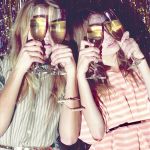How to survive New Year's Eve parties (and the hangover) with our dignity intact Some practical tips for preventing and managing the hangover | Image 547642