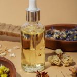 Guida all'utilizzo degli oli nella skincare Cosa sono, come si utilizzano e quale è il più adatto per la tua pelle