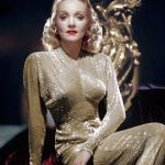 Vintage trends coming back in 2025 From '70s boho style to '80s maximalism | Image 547913