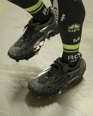 nss-balenciaga-football-boots-