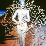 From catwalks to everyday looks, how drag queens have influenced fashion When the theatricality of drag becomes the essence of prêt-à-porter and haute couture from the greatest designers | Image 548554