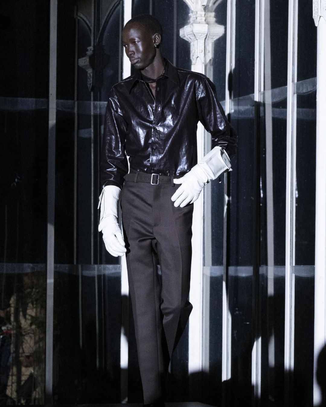 MM6 Maison Margiela rende omaggio a Miles Davis per la FW25 Il brand ha presentato la nuova collezione in occasione di Pitti Uomo 107