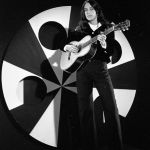 Joan Baez is the real star of “A Complete Unknown” Who she is, her relationship with Bob Dylan, and why Gen Z likes her | Image 549272