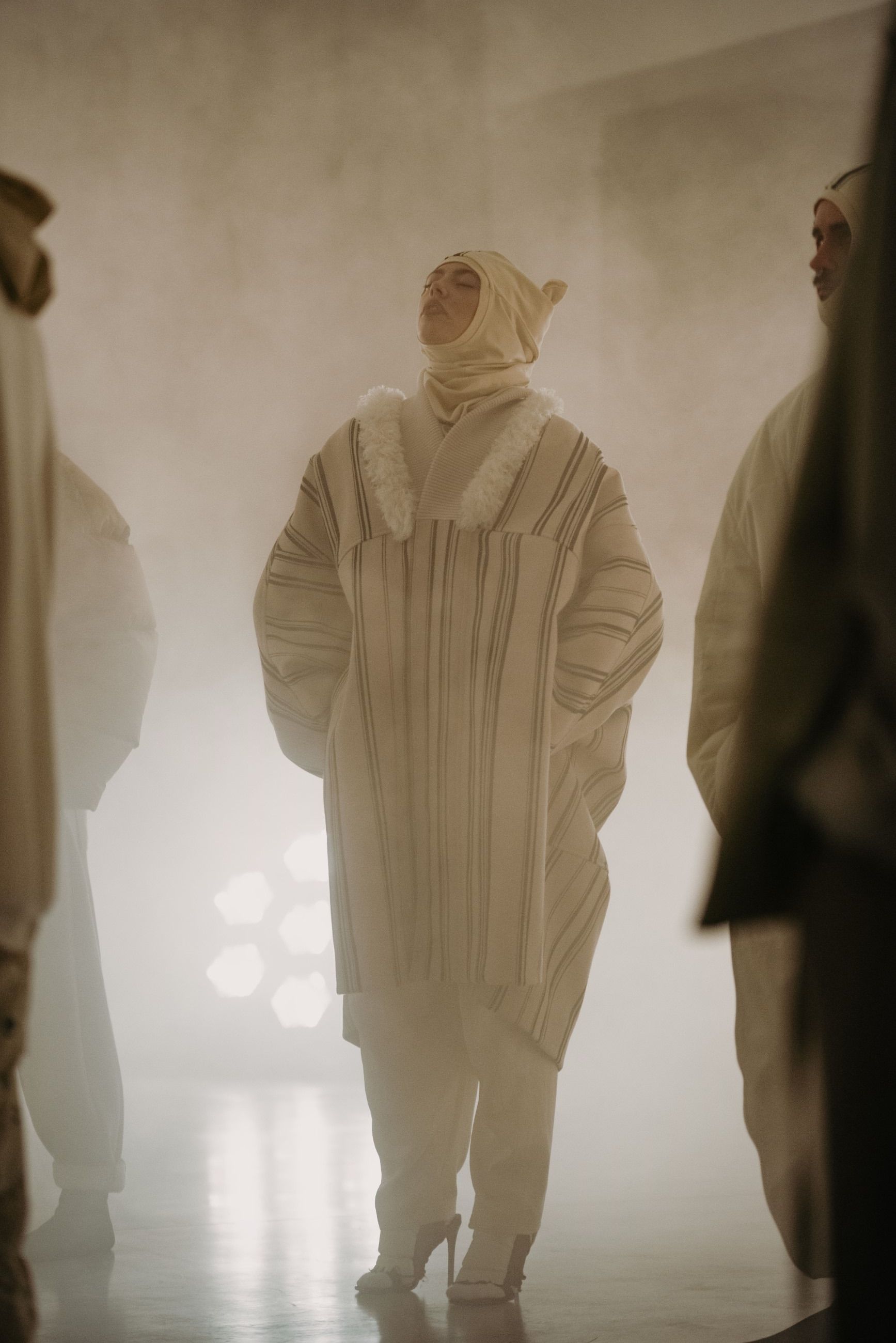 The grand debut of Mordecai at Milano Fashion Week “The Intelligence of Others” explores the DNA of contemporary Italian tailoring, with an emphasis on resilience | Image 549441