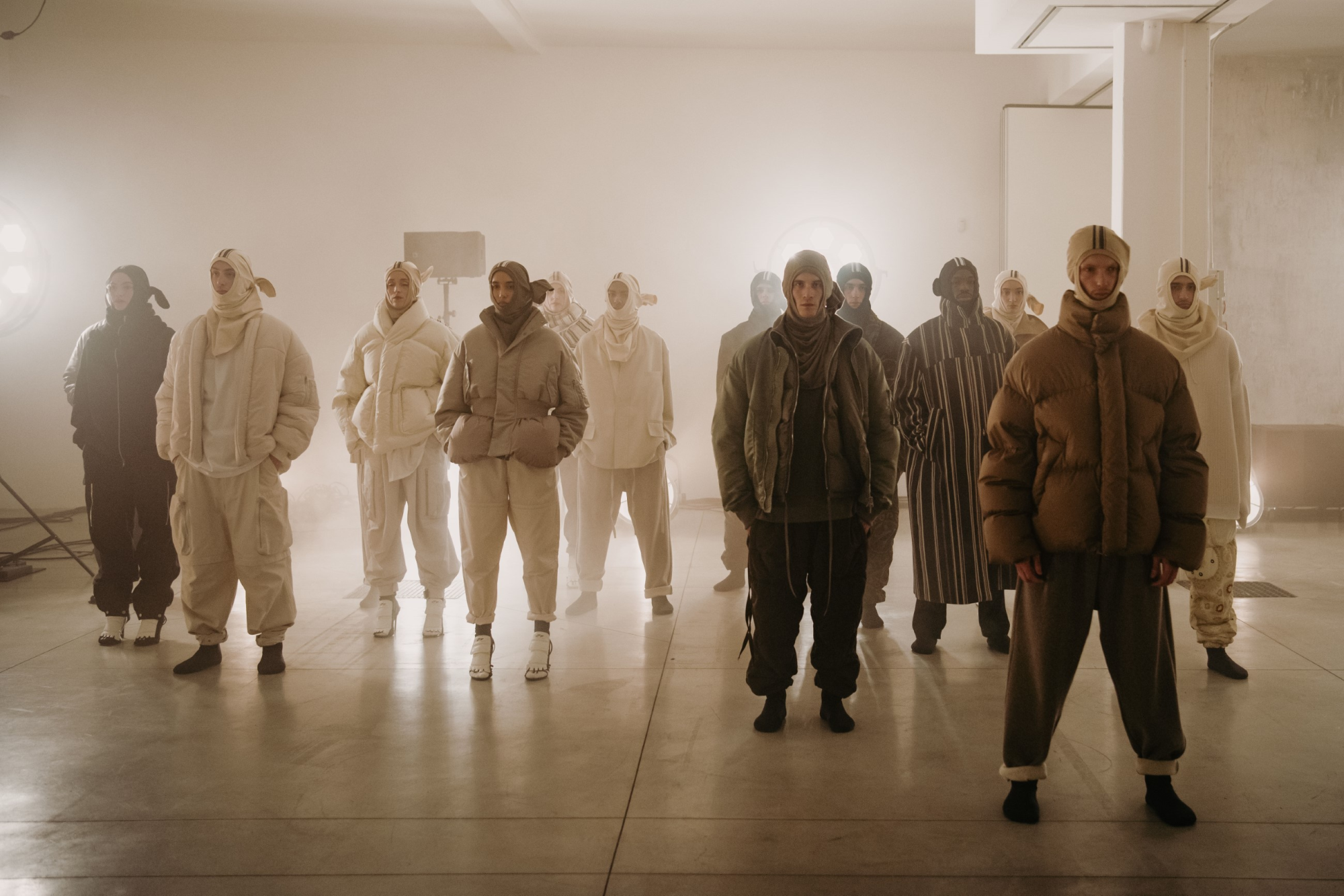 The grand debut of Mordecai at Milano Fashion Week “The Intelligence of Others” explores the DNA of contemporary Italian tailoring, with an emphasis on resilience | Image 549438