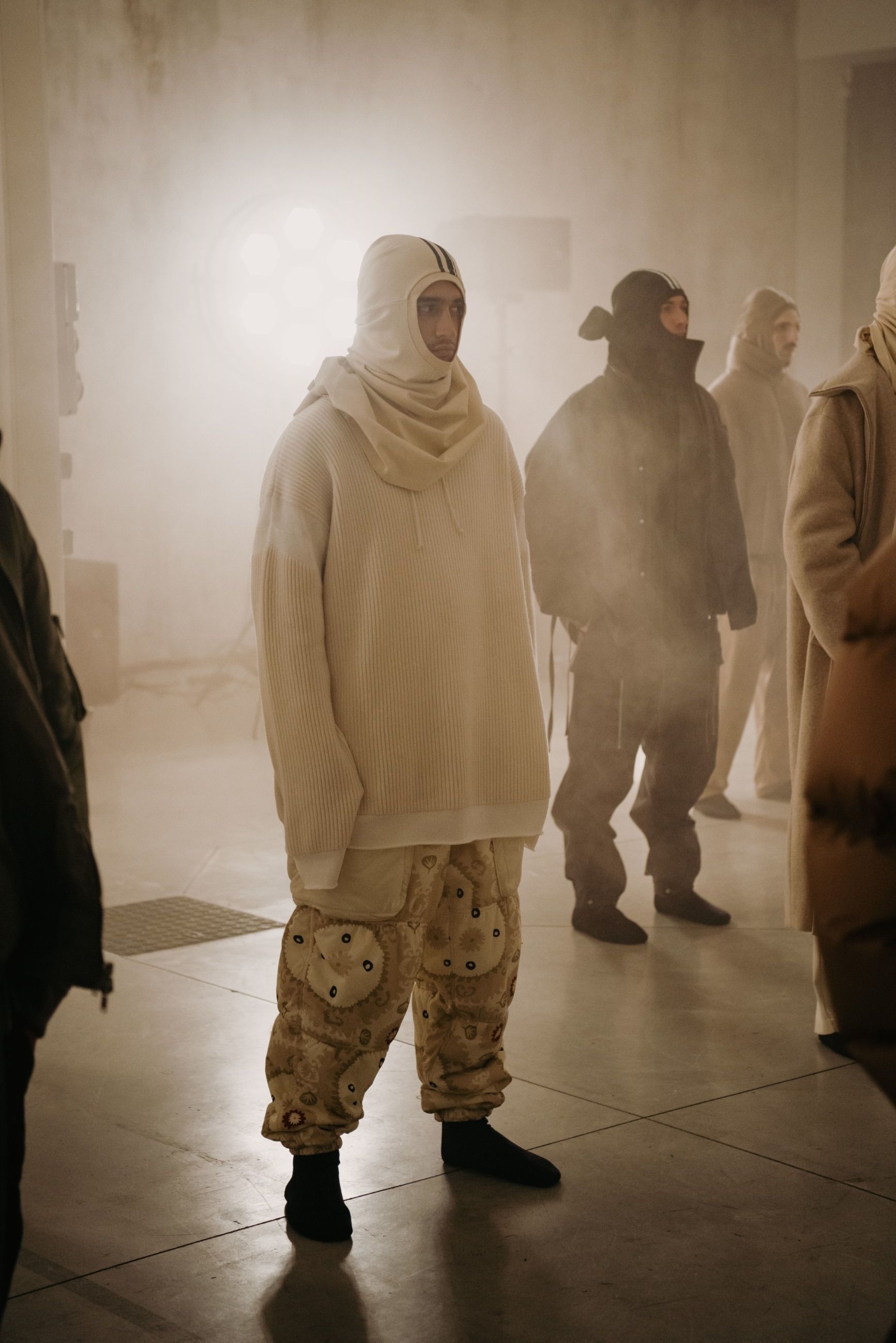 The grand debut of Mordecai at Milano Fashion Week “The Intelligence of Others” explores the DNA of contemporary Italian tailoring, with an emphasis on resilience | Image 549435