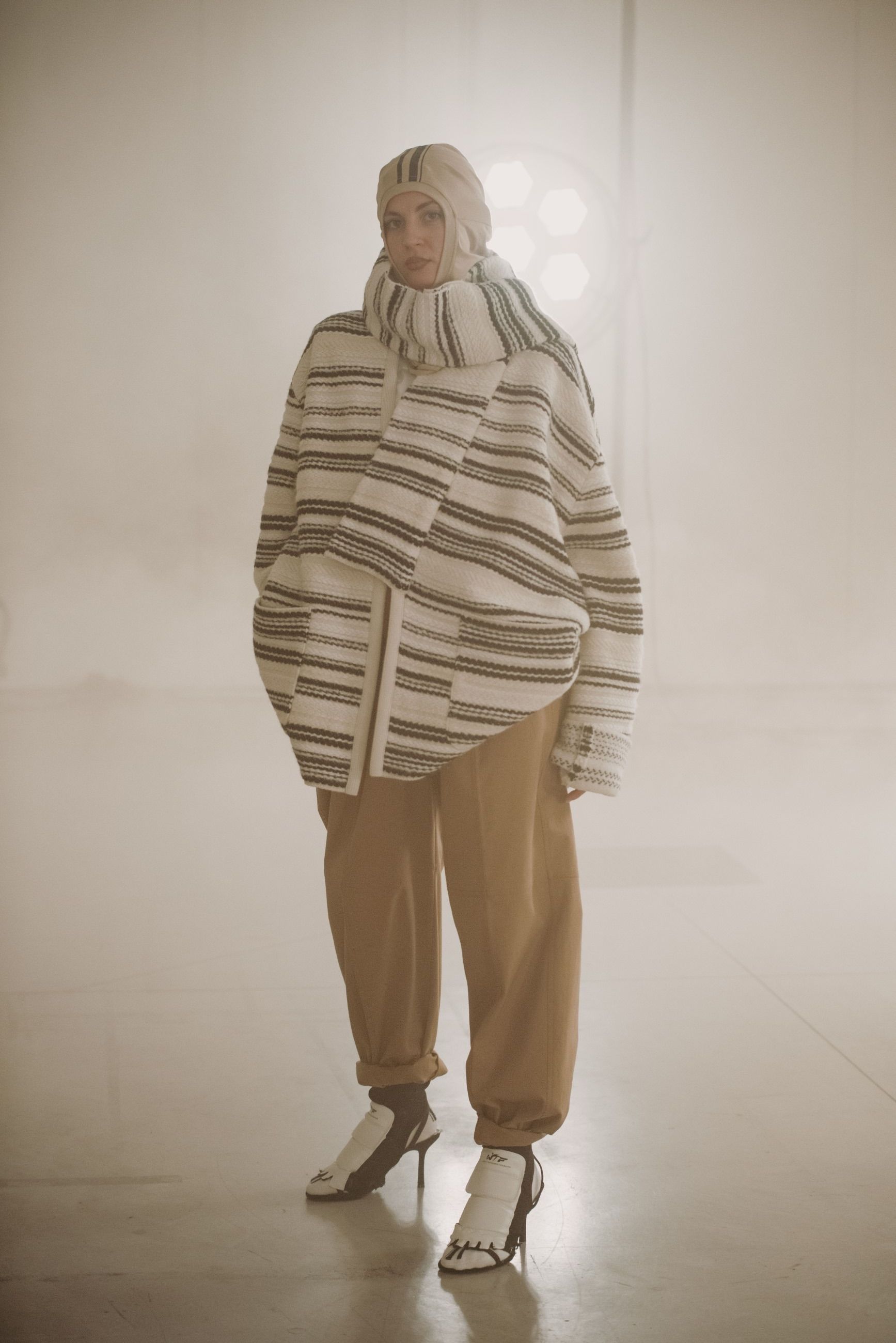 The grand debut of Mordecai at Milano Fashion Week “The Intelligence of Others” explores the DNA of contemporary Italian tailoring, with an emphasis on resilience | Image 549459