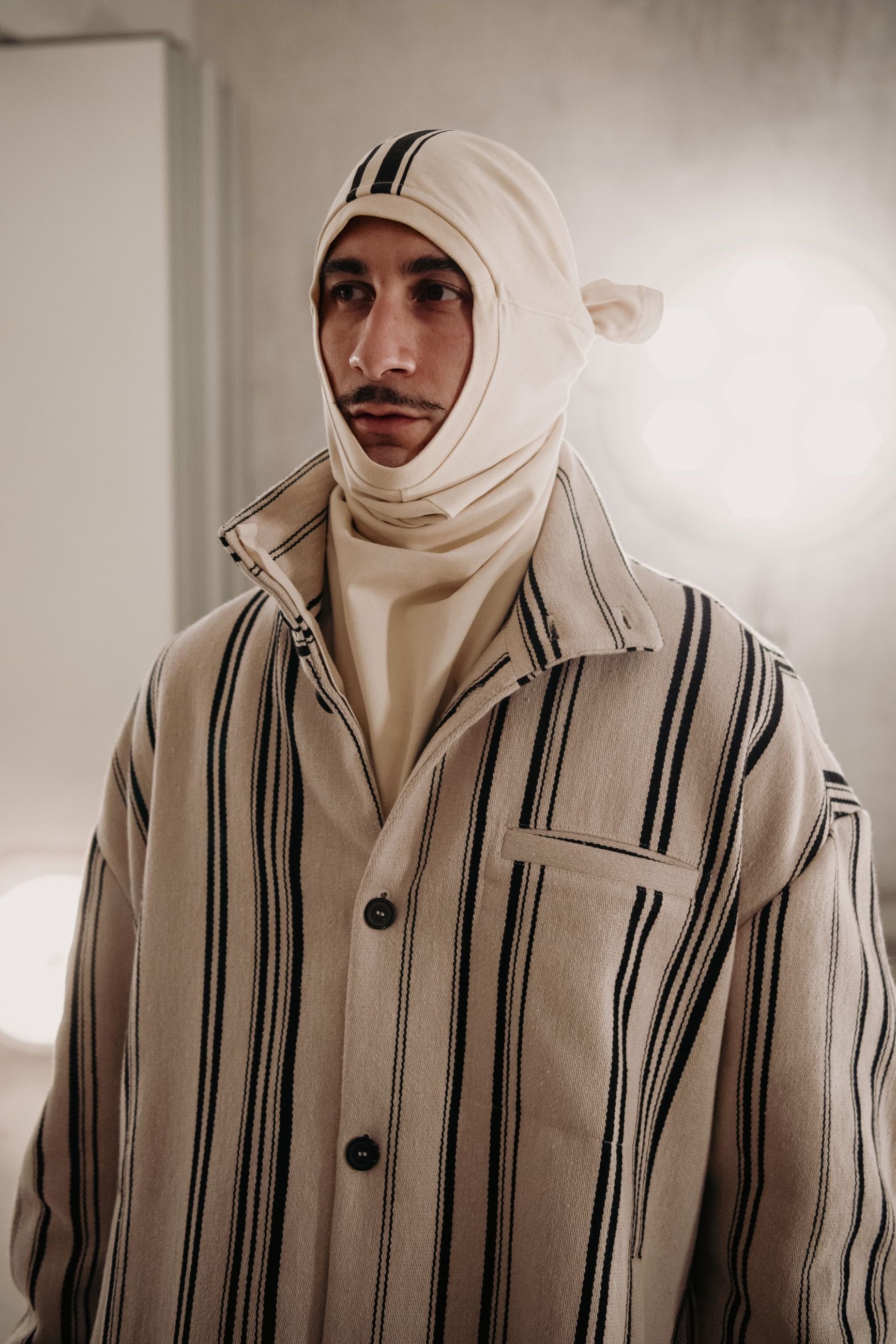 The grand debut of Mordecai at Milano Fashion Week “The Intelligence of Others” explores the DNA of contemporary Italian tailoring, with an emphasis on resilience | Image 549420