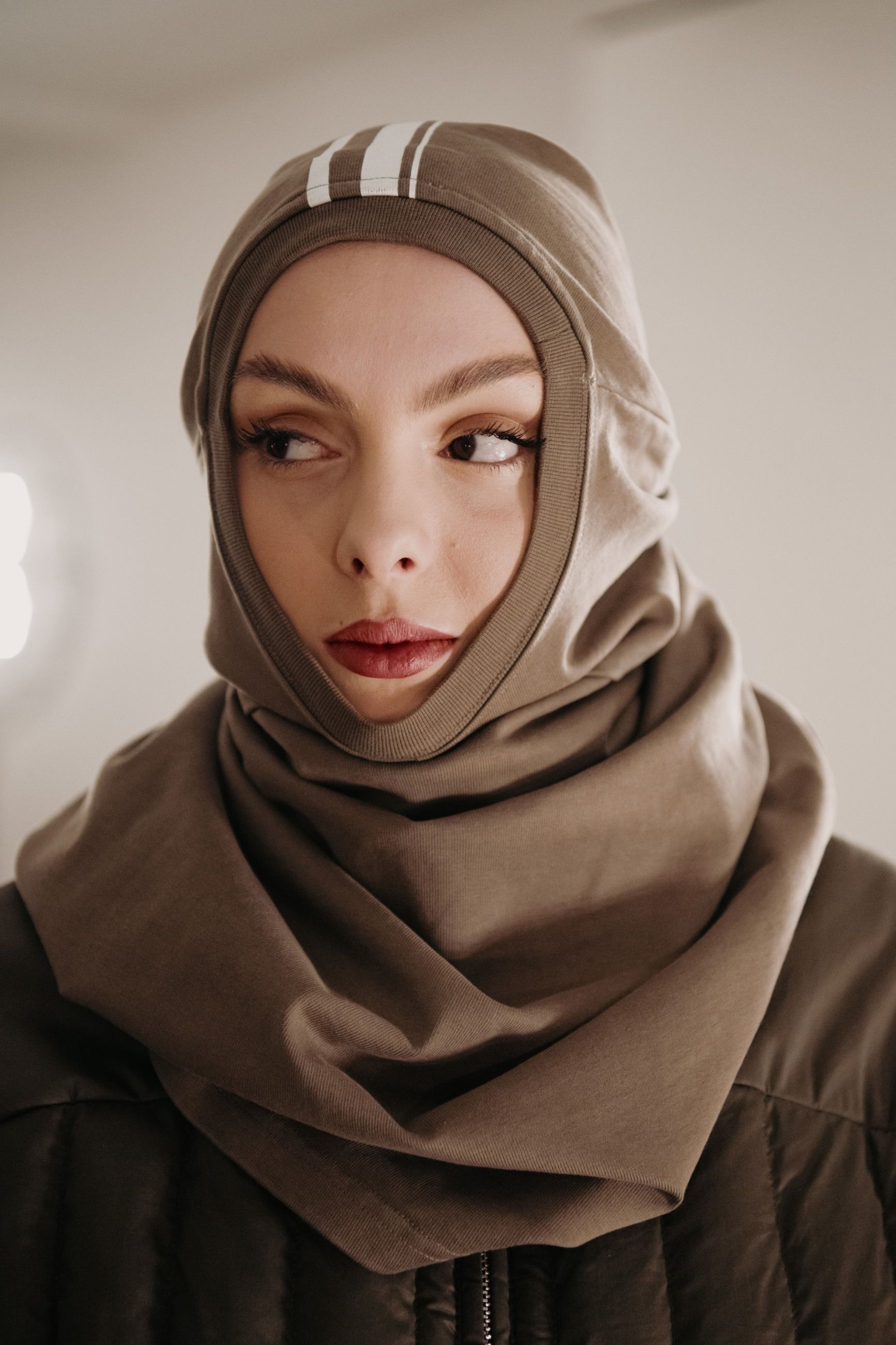 The grand debut of Mordecai at Milano Fashion Week “The Intelligence of Others” explores the DNA of contemporary Italian tailoring, with an emphasis on resilience | Image 549416