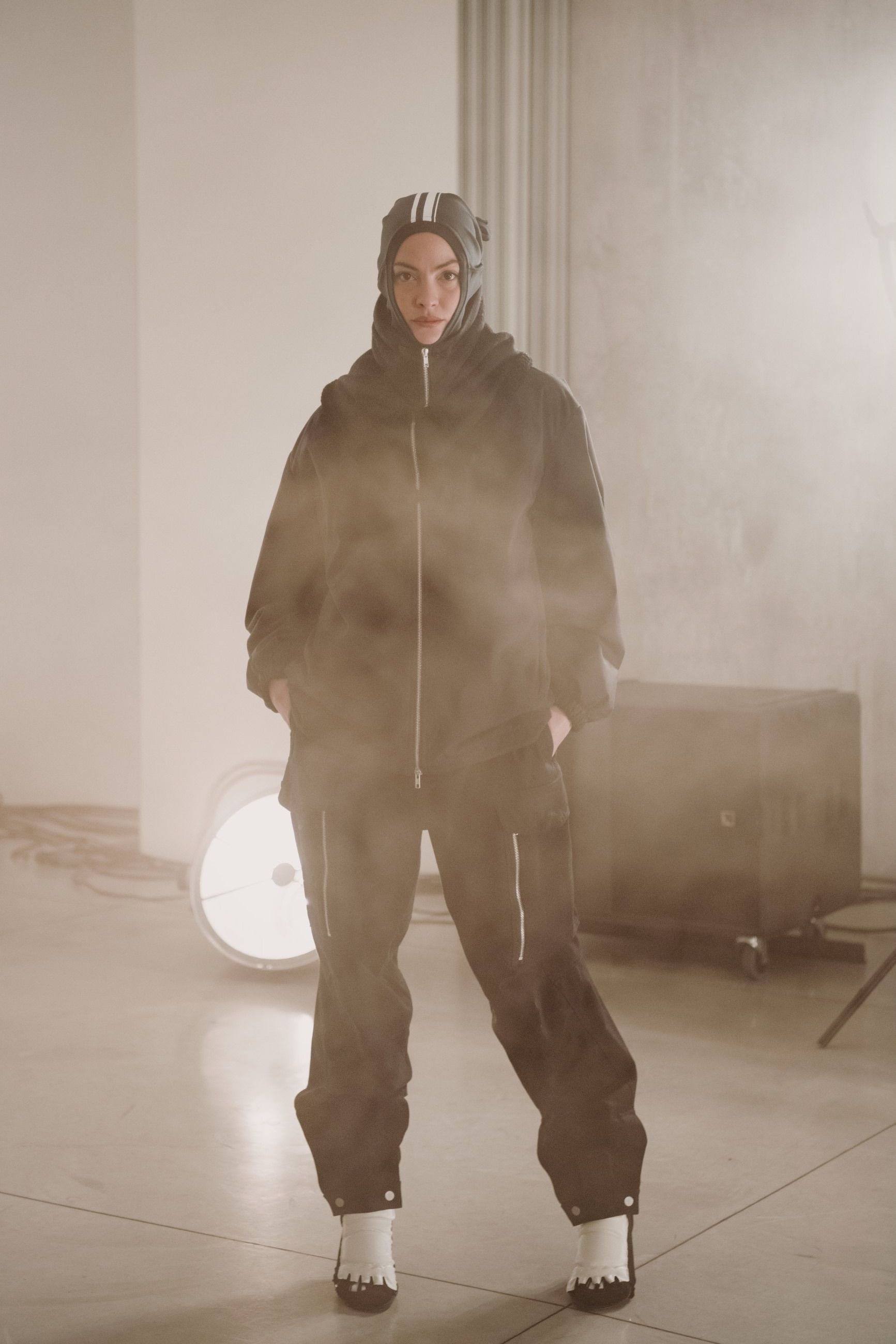 The grand debut of Mordecai at Milano Fashion Week “The Intelligence of Others” explores the DNA of contemporary Italian tailoring, with an emphasis on resilience | Image 549411