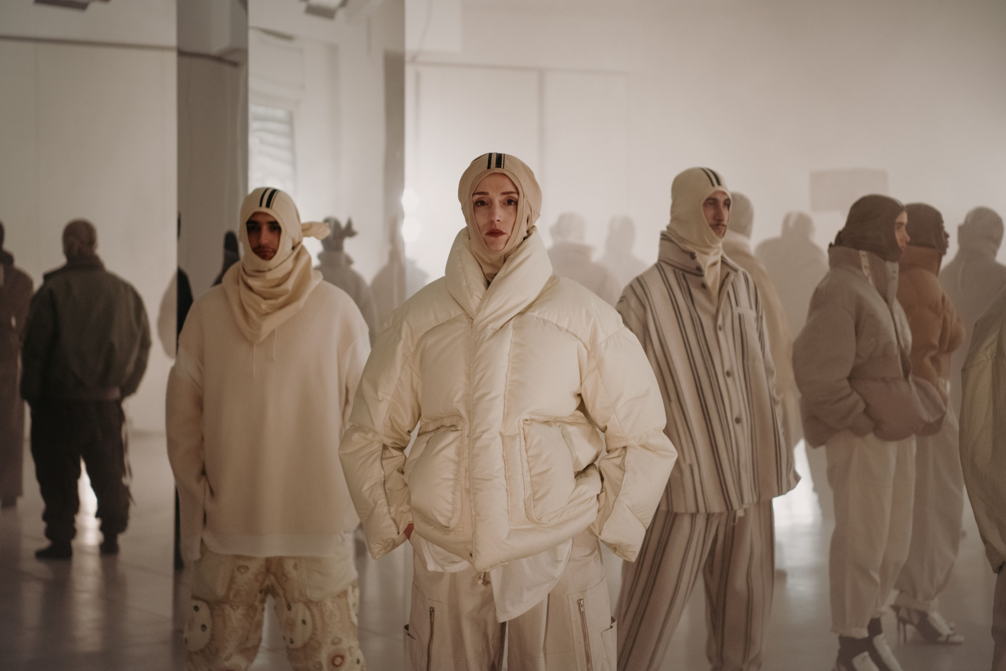 The grand debut of Mordecai at Milano Fashion Week “The Intelligence of Others” explores the DNA of contemporary Italian tailoring, with an emphasis on resilience | Image 549410