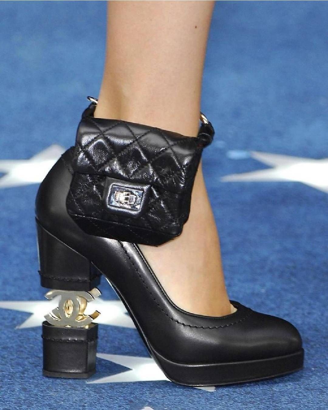 Is the ankle monitor aesthetic making a comeback?  Maybe Lindsey Lohan and Anna Delvey really are trendsetters