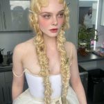 Is it time to style your hair like in the Middle Ages The Weirdieval aesthetic is taking over beauty too, and girls are falling in love again with elaborate braids and wavy locks | Image 553941